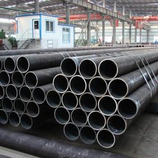What factors should customers pay attention to in the purchase of Tianjin steel pipes