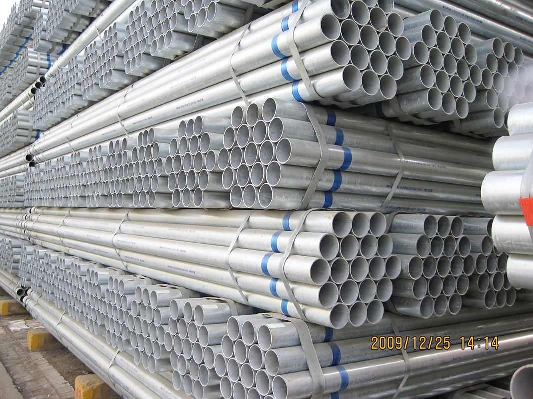 What's the Difference between Steel Pipes and Steel Tubes?