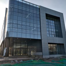 How to apply unitized curtain wall system in your building project