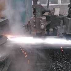 The “risk” and “opportunity” facing steel enterprises
