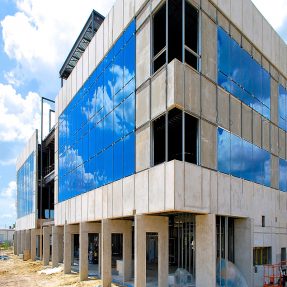 quality control of the curtain wall building